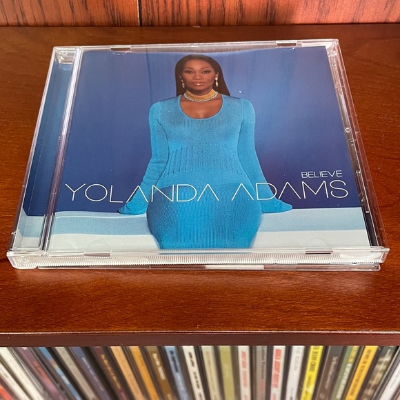 Yolanda Adams’ CD Believe is her 8th studio album released December, 2001. - Picture 2 of 5